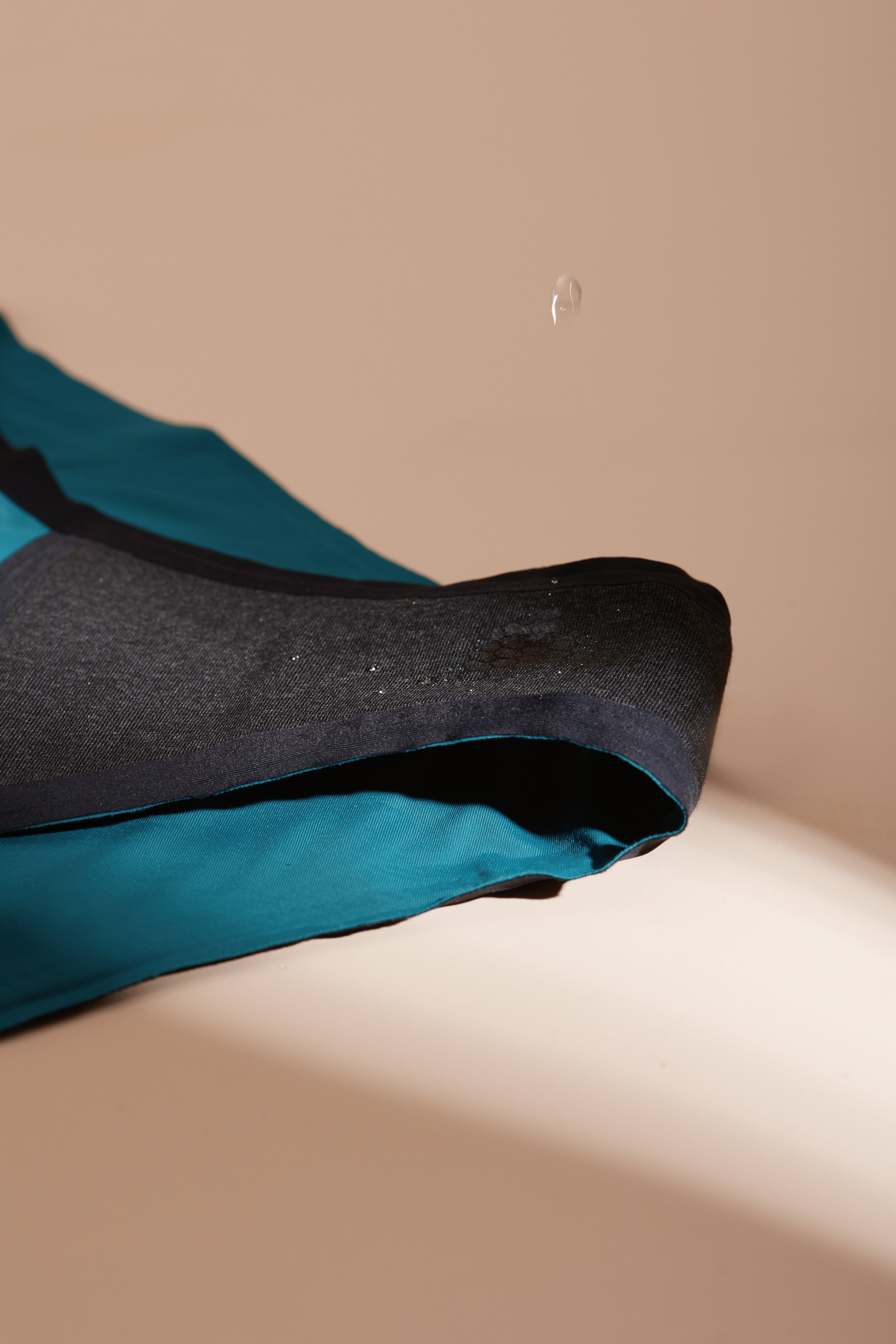 All-Day Bloating Support Leakproof Hi-Waist Briefs